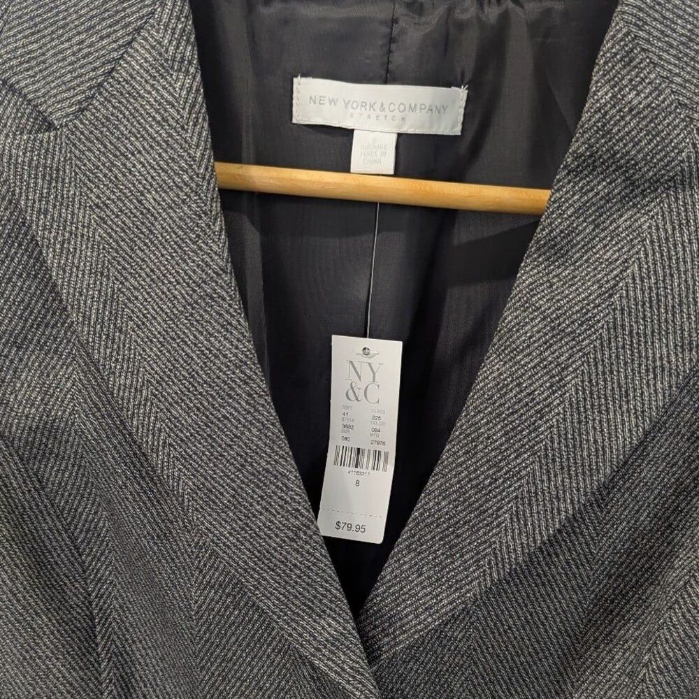 New York & Company Size 8 NWT Chevron Black & Charcoal‎ Gray Blazer - Picture 3 of 7